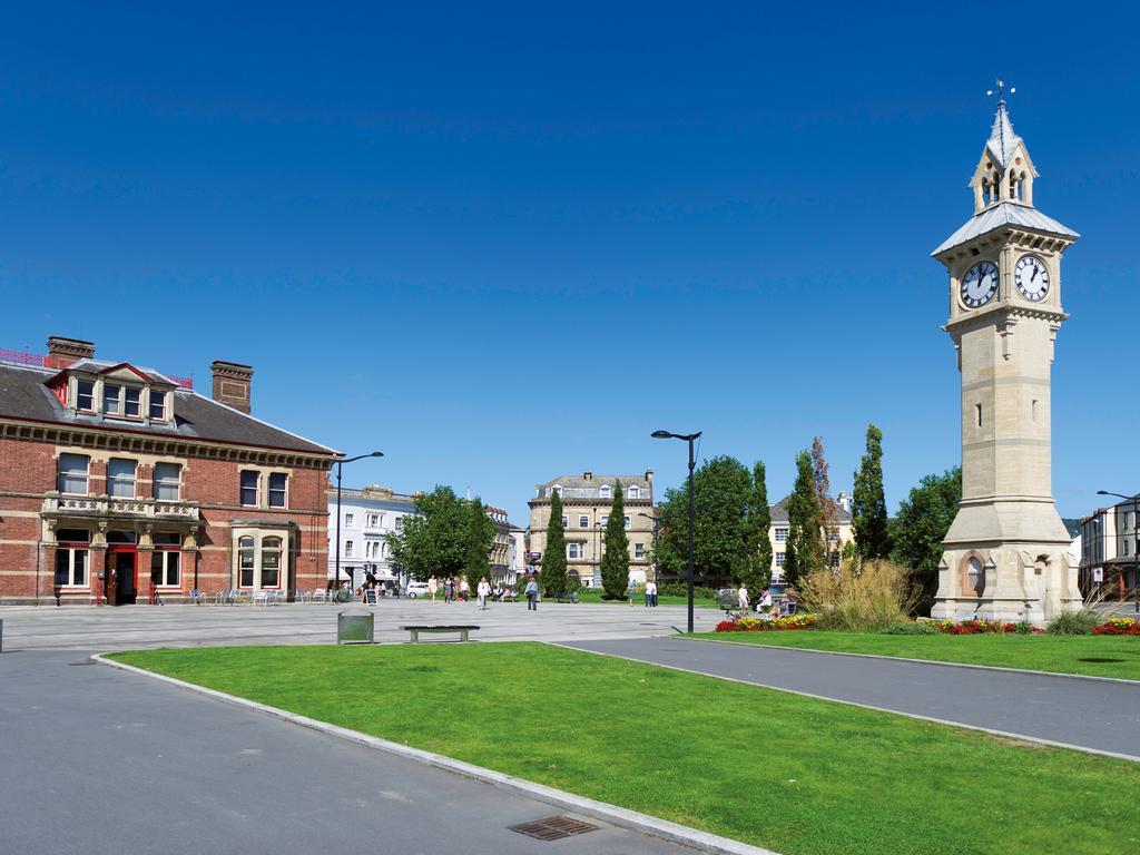 The Royal & Fortescue Hotel Barnstaple Bagian luar foto