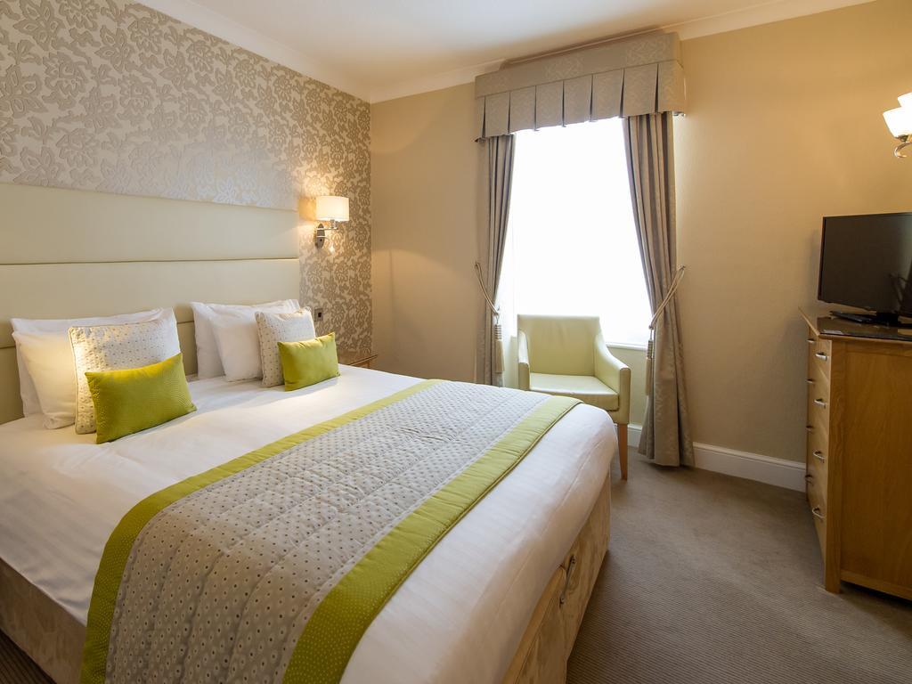 The Royal & Fortescue Hotel Barnstaple Bagian luar foto