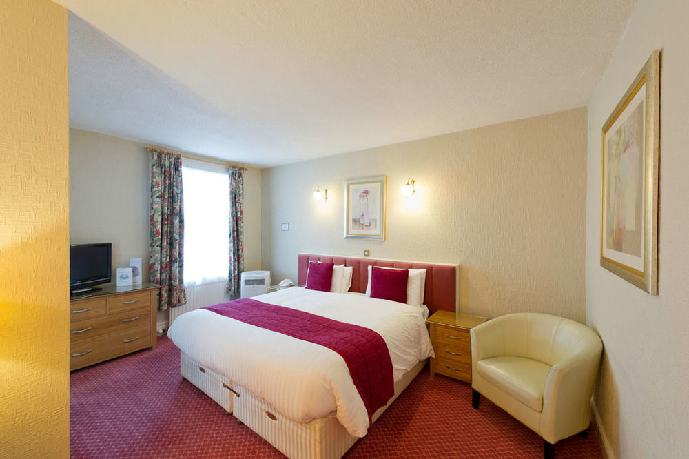 The Royal & Fortescue Hotel Barnstaple Bagian luar foto